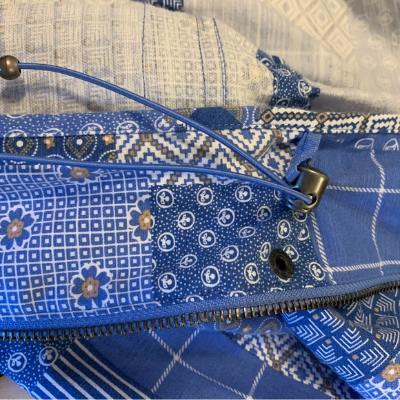 Lands End Hooded Cargo Jacket Blue Patchwork Medium Petite - Picture 14 of 14